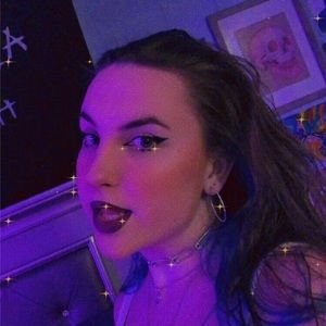 Meet your Posher, Allyson